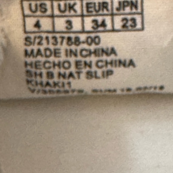 GAP Slip-on Sneakers - Boys Size 4 - Picture 6 of 11